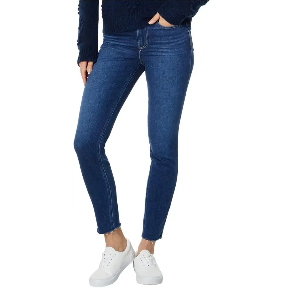 NWT- Paige Bombshell ankle raw hem chapel Jeans Size 25